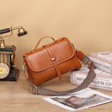 Retro Style Vegetable Tanned Cowhide Shoulder Messenger Bag——9257