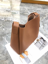 Full Grain Leather large capacity bucket bag——7922