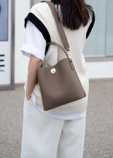 Summer new large-capacity high-quality top layer cowhide bucket bag——9075