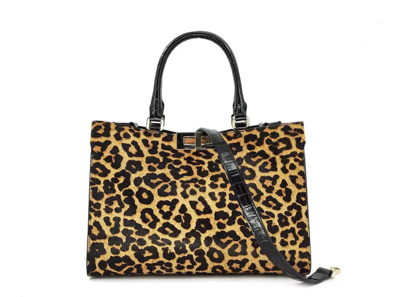 Top layer cowhide with snake embossed tote bag——1117