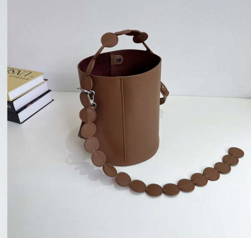 Top-layer cowhide ring belt with full design sense Bucket bag——7563