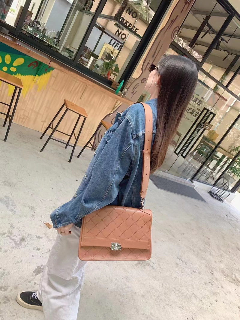 Autumn new top layer cowhide chain shoulder crossbody Bag——9086