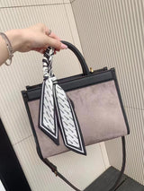 Cloth and top layer cowhide portable crossbody shoulder bag——9081