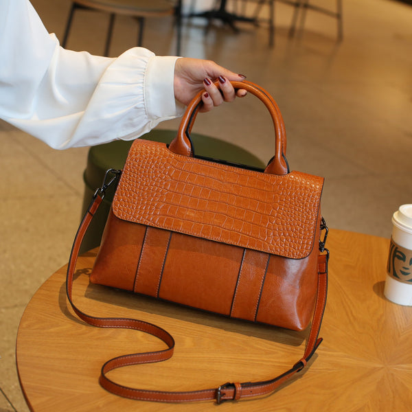 Oil Waxed Leather Flap Top Handle Shoulder Bag——8519