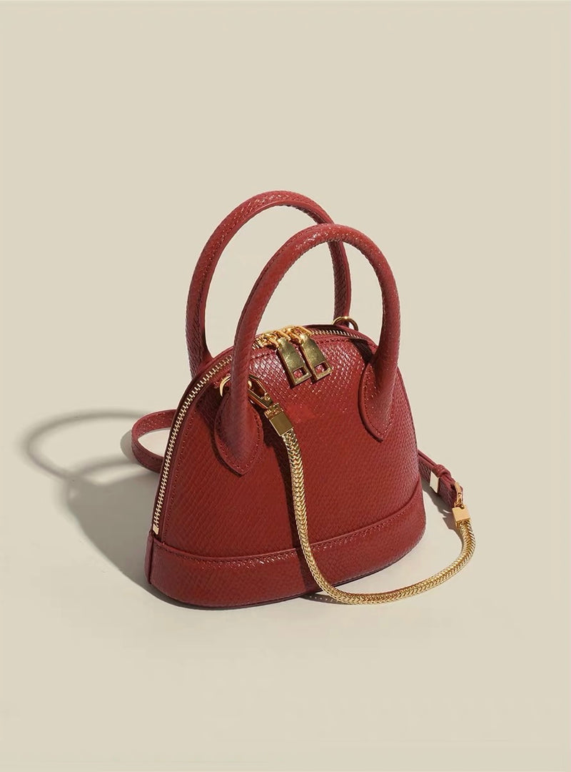 Top layer cowhide small shell handbag——7047